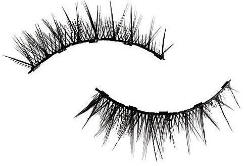MAGIC STUDIO MAGNETIC EYELASHES AND EYELINER KIT